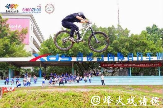 世界冠军面对面！深圳 “奔跑吧・少年” 夏令营燃动青春 解锁成长新可能